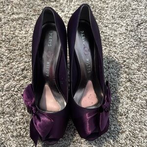 Paris Hilton purple satin - bow on side peep toe platform heel